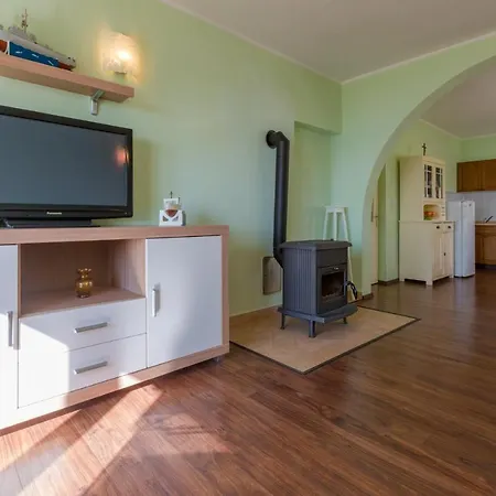 Briski * 茨里克韦尼察