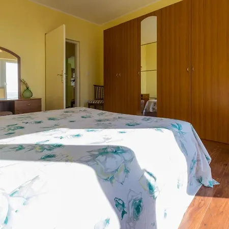 Apartment Briski